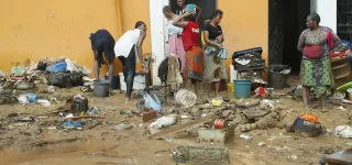 reportage-pluies-diluviennes-drames-des-familles-a-bingerville